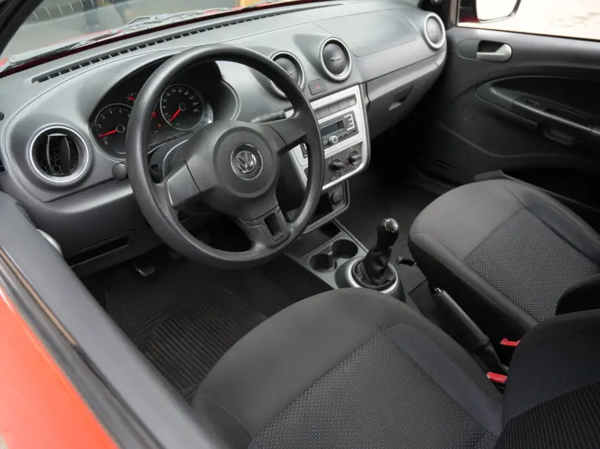 Volkswagen Gol City (Trend) 1.0 Mi Total Flex 8V 2p 2015/2016 — foto 5